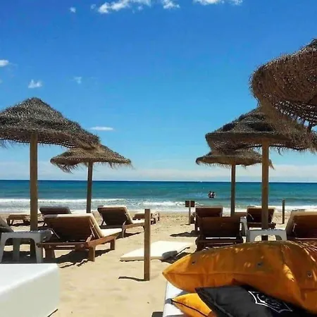 Adosado Acogedor En Gran Alacant